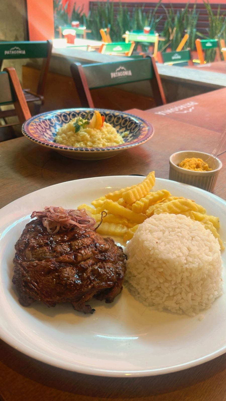 Espetinhos na parrilla